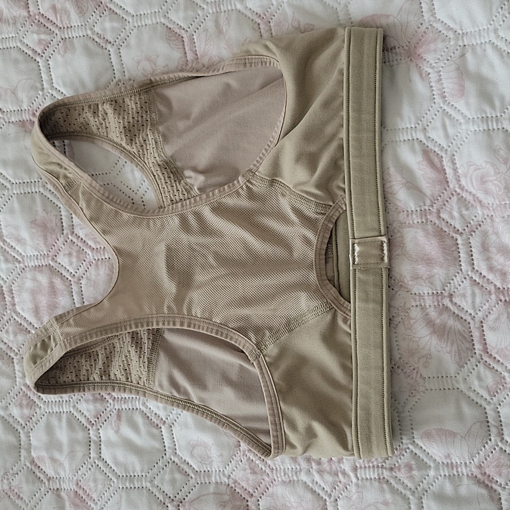 Patagonia Women's Tan Sports Bra - Picture 5 of 7